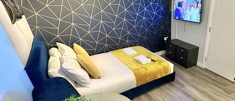 1 quarto, ferros/tábuas de passar roupa, Wi-Fi, roupa de cama