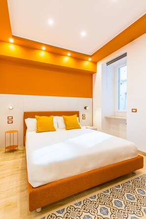 City Apartment | Iron/ironing board, cribs/infant beds, free WiFi, bed sheets - Colonna Apartments by Wonderful Italy (Naples)