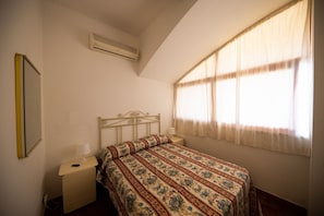 1 quarto, roupa de cama