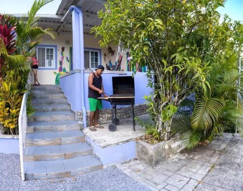 Adorable 2 bedroom home near India Dormida hiking