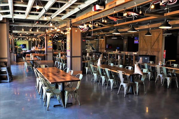 Restaurant - The Alder at Resorts World Catskills (Monticello)