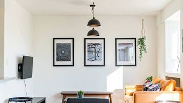 Smart TV, offices