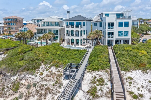 Exterior - Holiday Stays Available! Private Pool! LSV! Gulf Views! Beach Front! (Santa Rosa Beach)