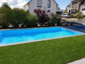 Pool - Schöne 55 qm Ferienwohnung bis 4 Personen mit Pool (Mittelbiberach)