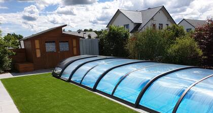 Schöne 55 qm Ferienwohnung bis 4 Personen mit Pool