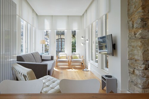 Beduria | The Rentals Collection