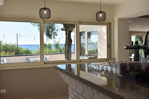 Dining - Ferienpark Della Colombaia Mobilehome Piazzetta Fam für 6 Personen (Padenghe sul Garda)