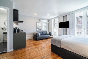 Décoration personnalisée, ameublement personnalisé, bureau