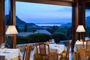 Outdoor dining - Residence Poiano Two-room apartment Bilo for 4 persons (Garda)