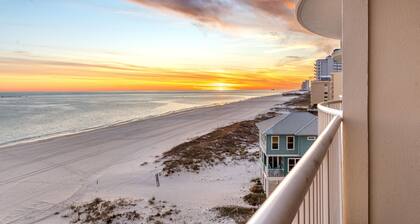 Royal Palms 603