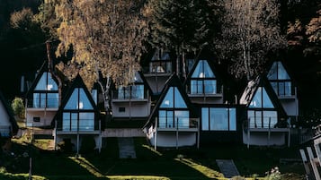Premium Cottage | 1 bedroom, laptop workspace, free WiFi, bed sheets