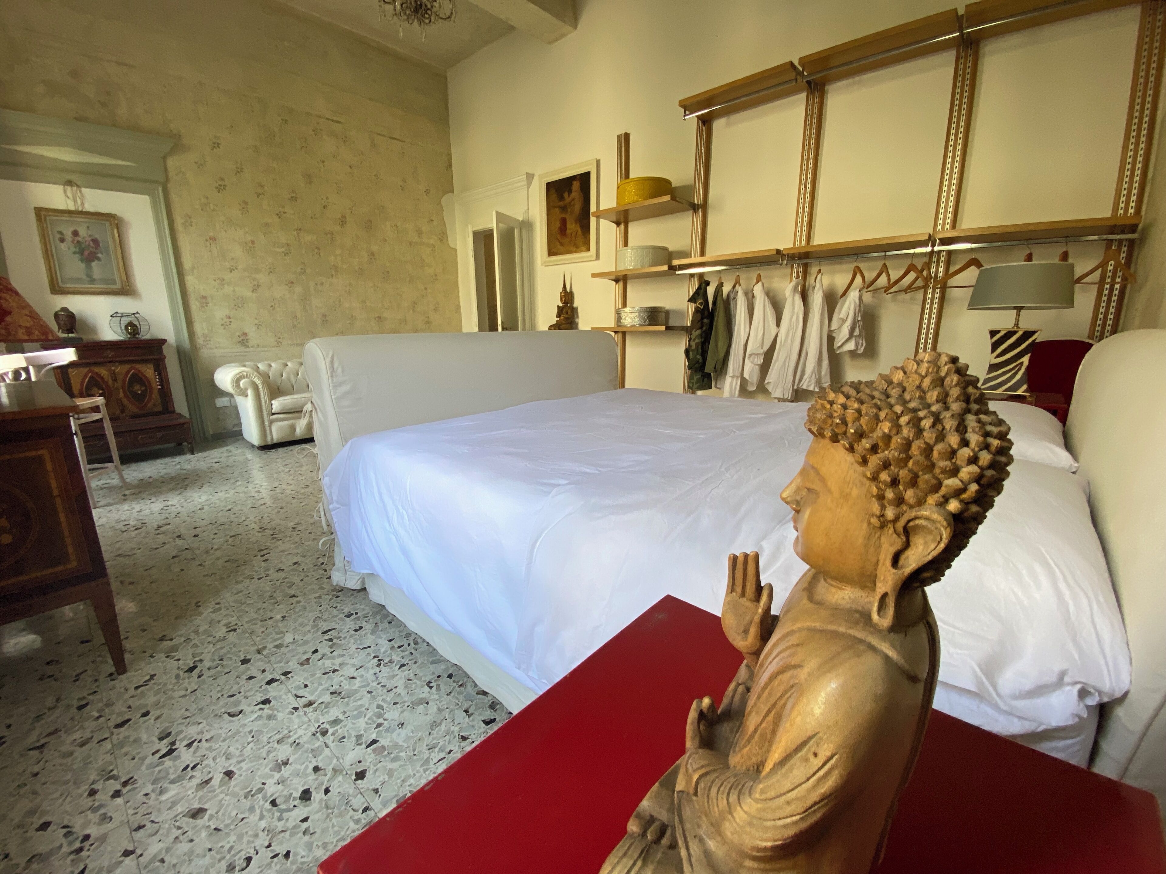 2 habitaciones, escritorio, wifi gratis y ropa de cama 