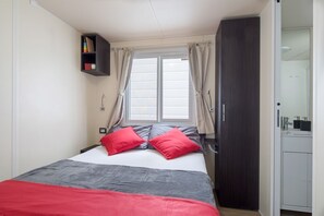 2 bedrooms, free WiFi