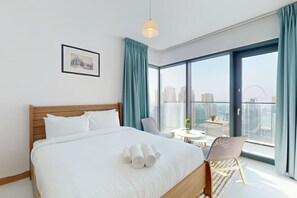 2 室のベッドルーム、アイロン / アイロン台、WiFi、ベッドシーツ