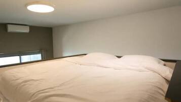 1 chambre, fer et planche à repasser, Wi-Fi gratuit, draps fournis