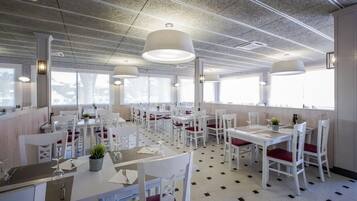 Dineren