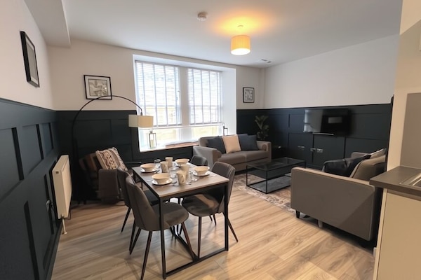 Smart TV, Netflix, streaming services