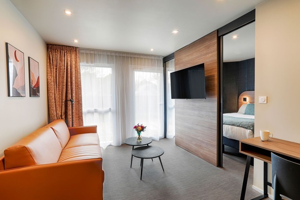 Apartament Comfort | Sala d'estar | Televisor de pantalla plana
