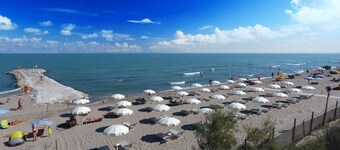 Ferienpark Rosapineta Chalet C2 für 3 Personen