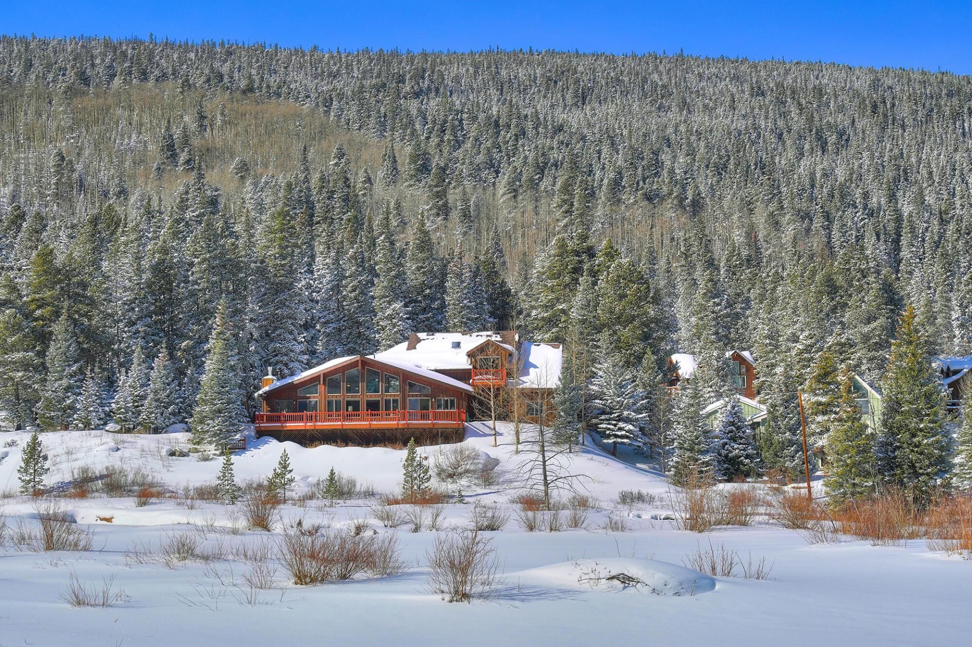 Evan's Mountain Lodge