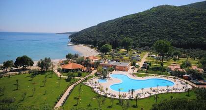 Vacation resort Oliva Chalet 2 Room for 4 persons