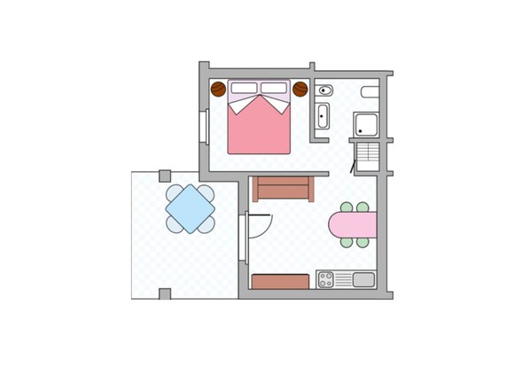 A floor plan of a hotel room with a bed, a desk, a chair, a small table, a sofa, and a TV. - Ferienpark Garda Village Bungalow Bilo für 4 Personen (Sirmione)