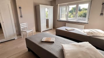 4 habitaciones, wifi gratis y ropa de cama