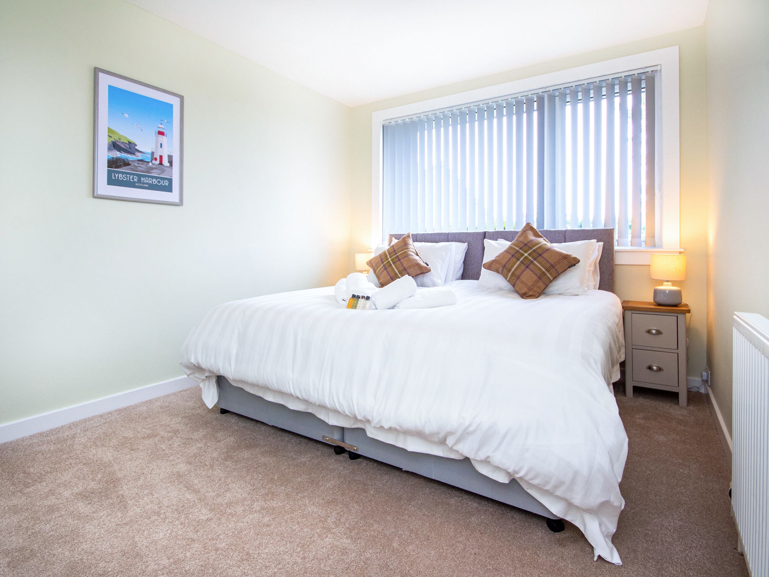 4 bedrooms, free WiFi, bed sheets