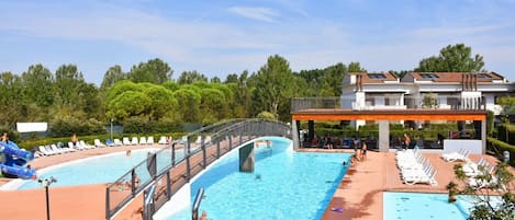 Appartement, 1 chambre, patio, vue sur le jardin | Piscine | Piscine extérieure