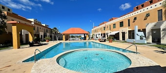 Walking distance to Boqueron ‘Poblado’, full A/C, 3 bdr/2.5 bath, sleeps 8