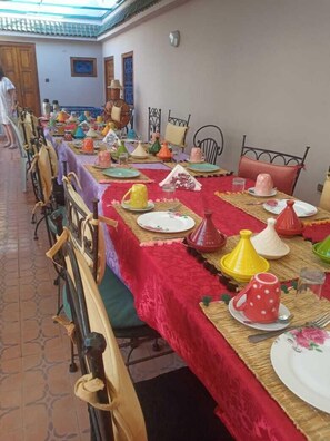 Free daily cooked-to-order breakfast - RIAD TENDENCE IN MARRAKECH (Marrakech)