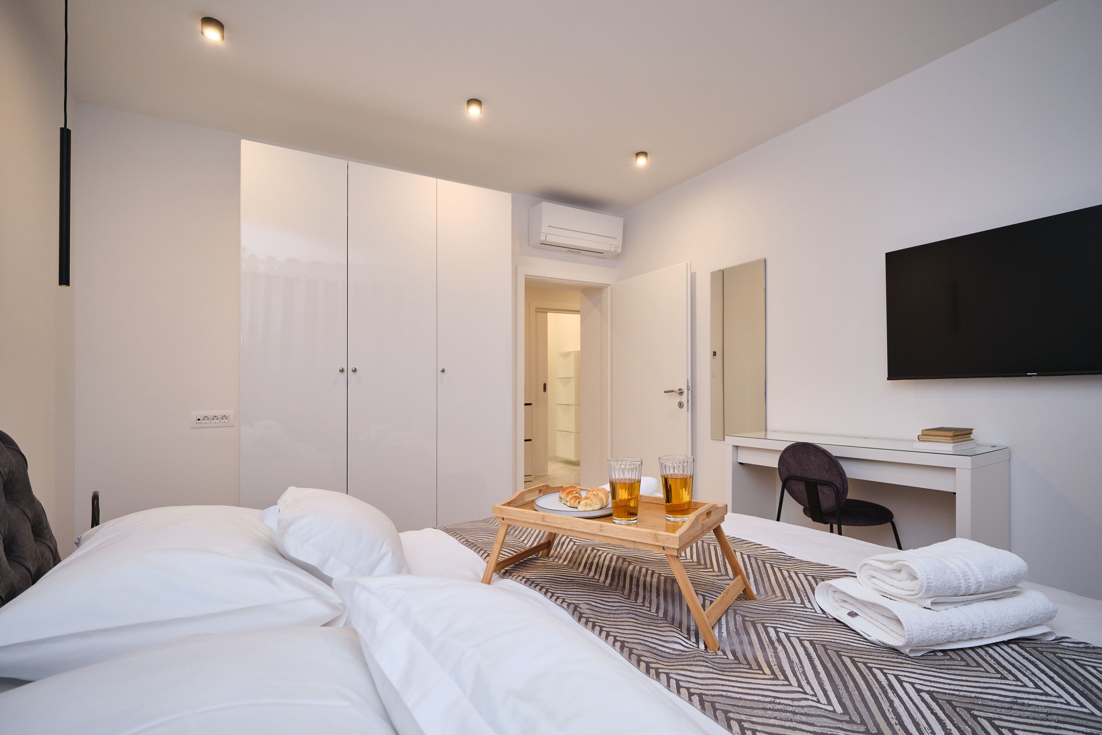 Leilighet | 2 soverom, individuelt dekorert, individuelt innredet og skrivebord