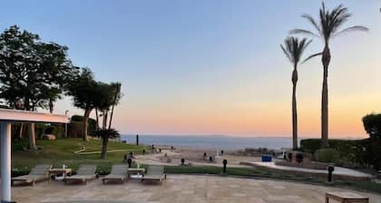 Breathtaking location with pool & garden