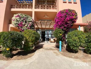 Exterior - Gorgeous Lagoon and Golf Views (El Gouna)
