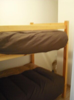 2 bedrooms, iron/ironing board, travel crib, free WiFi