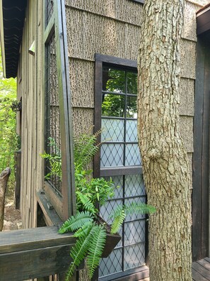 Exterior - The Treetop Hideaways at Ruby Falls (Chattanooga)