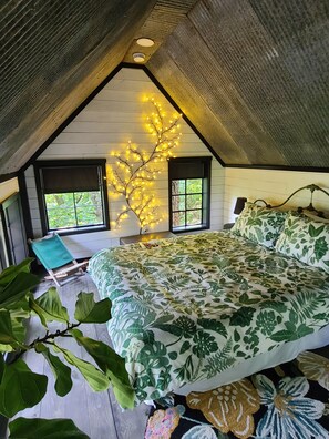 1 bedroom, free minibar, individually decorated, individually furnished - The Treetop Hideaways at Ruby Falls (Chattanooga)