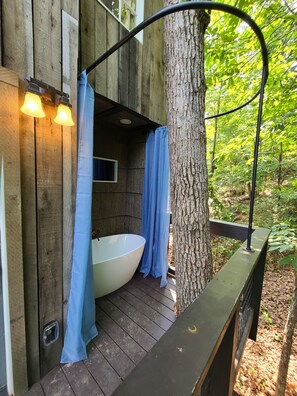 Exterior - The Treetop Hideaways at Ruby Falls (Chattanooga)