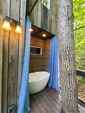 Exterior - The Treetop Hideaways at Ruby Falls (Chattanooga)