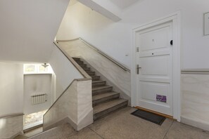 Interior - Apartment Nowy Świat Warsaw by Renters (Warsaw)