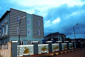 Bahagian luar