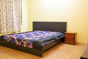 2 bedrooms, iron/ironing board, free WiFi, bed sheets - Himalaya Inn Apartment Marigold (Kathmandu)