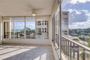 Terrace/patio - SS1 4354 Ocean View Condo - Just Steps To Beach In Ocean Village! (Fort Pierce)