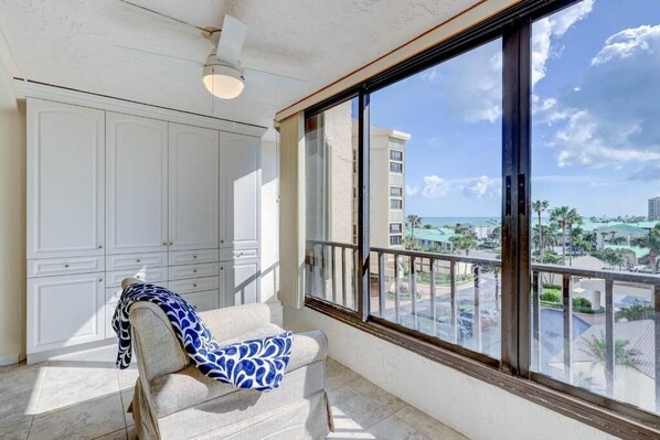Interior - SS1 4354 Ocean View Condo - Just Steps To Beach In Ocean Village! (Fort Pierce)