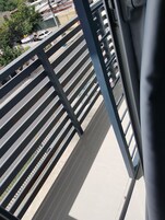 独特公寓 | 1 多间卧室、办公桌、遮光窗帘、熨斗/熨衣板