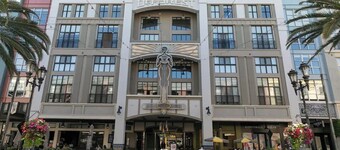 Spacious 4BR just steps from Santana Row