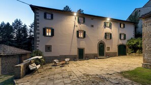 Terrace/patio - Villa La Rassinata 8, Emma Villas (Arezzo)