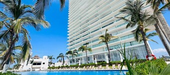 Peninsula Mazatlán by GPS