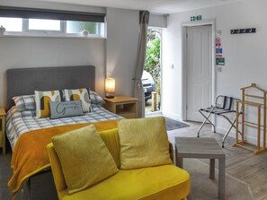 1 chambre, Wi-Fi gratuit, draps fournis