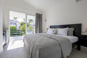 7 bedrooms, in-room safe, desk, iron/ironing board